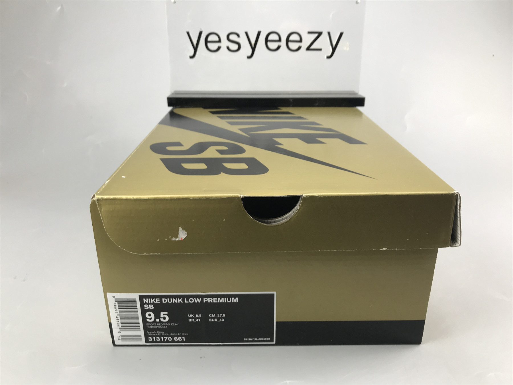 UA NIKE DUNK LOW PREMIUM SB 