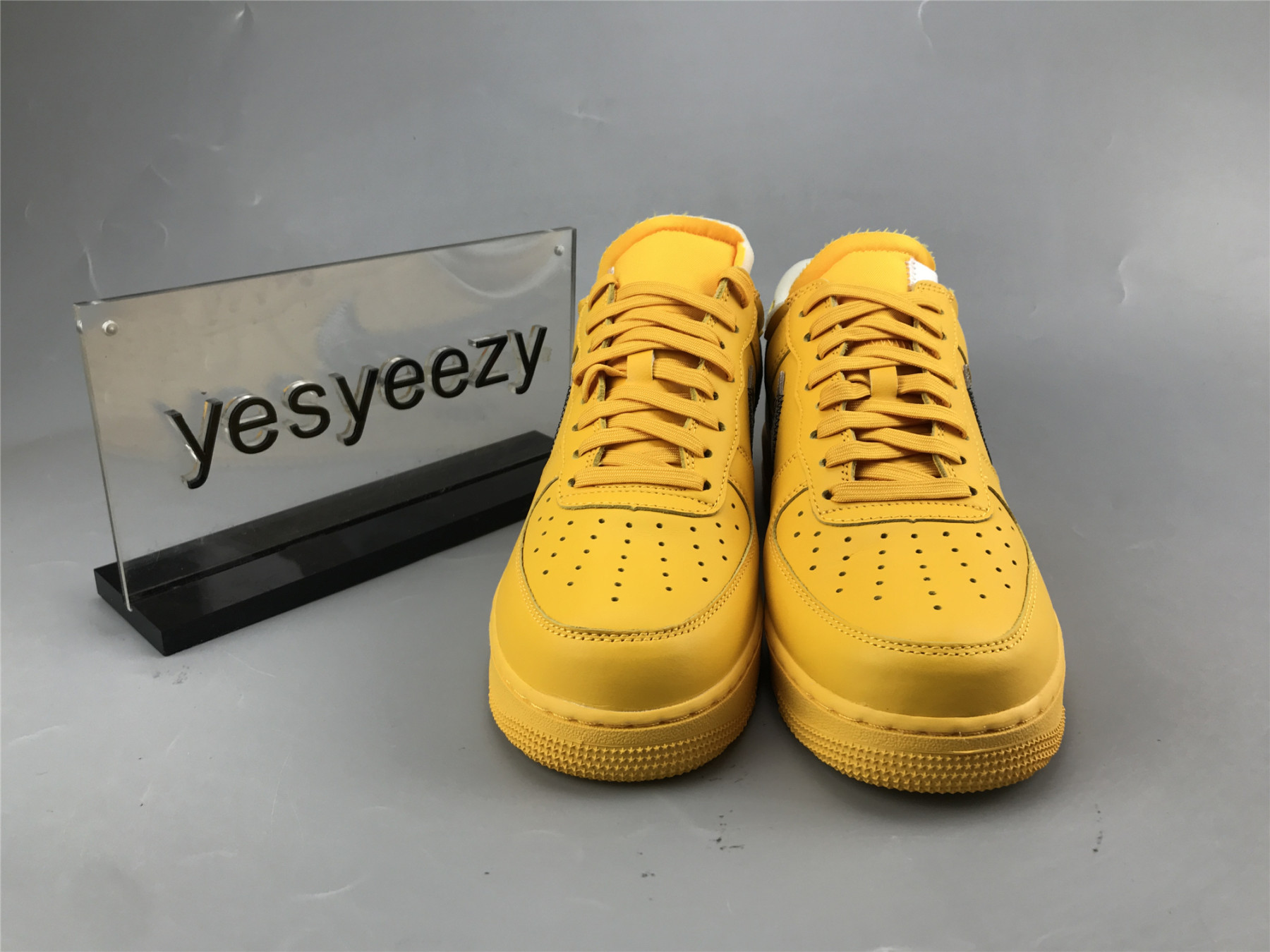 UA NIKE OFF-WHITE X AIR FORCE 1 LOW 