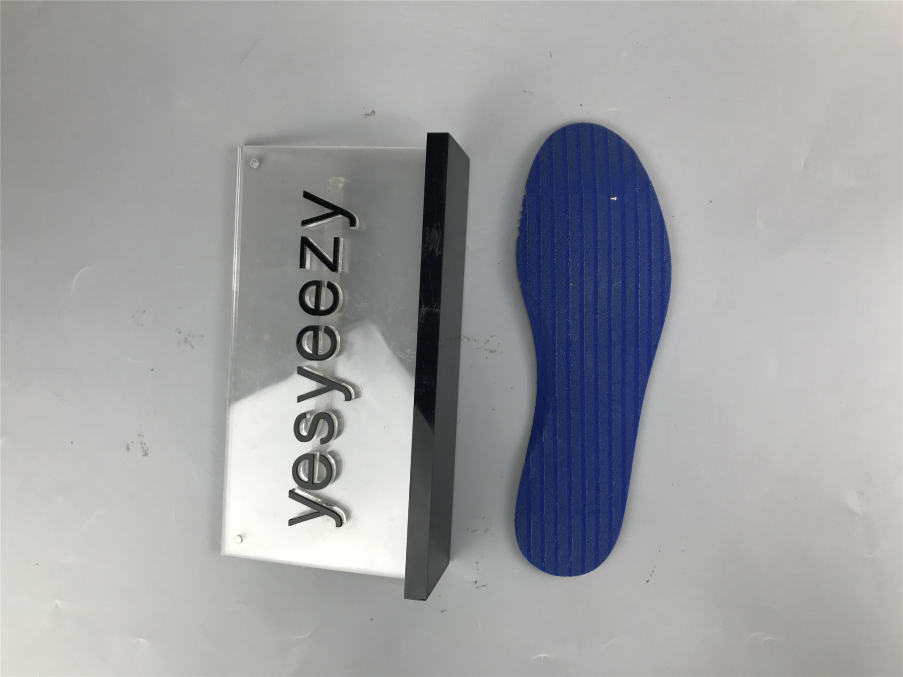 UA NIKE ZOOM KOBE 5 PROTRO 