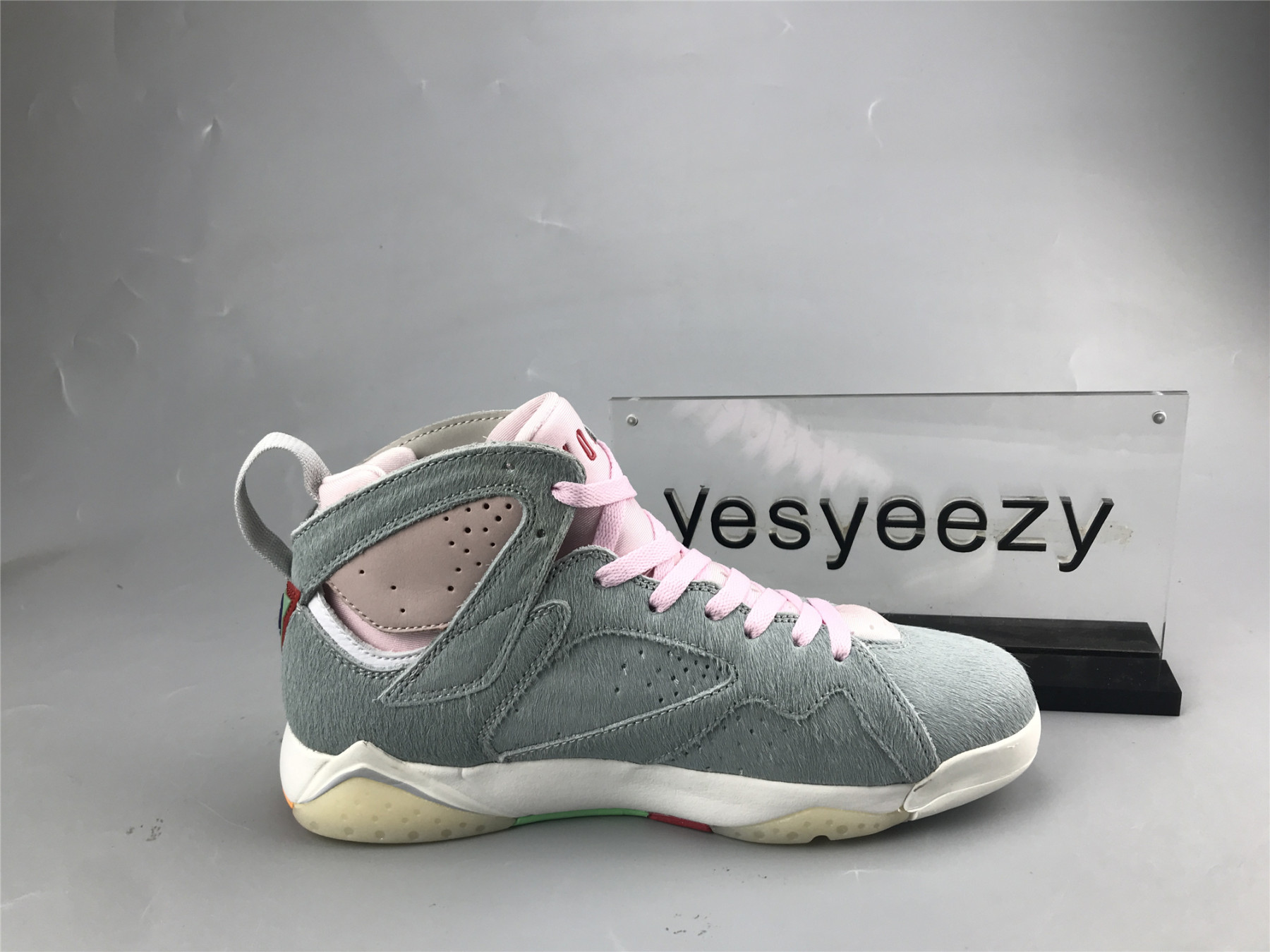 UA AIR JORDAN 7 RETRO SE 