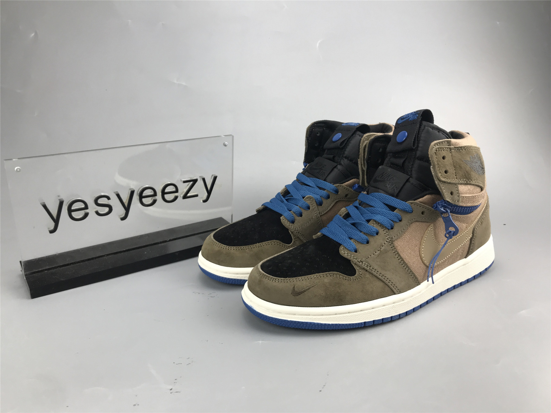 UA AIR JORDAN 1 HIGH SWITCH BLACK BROWN BLUE