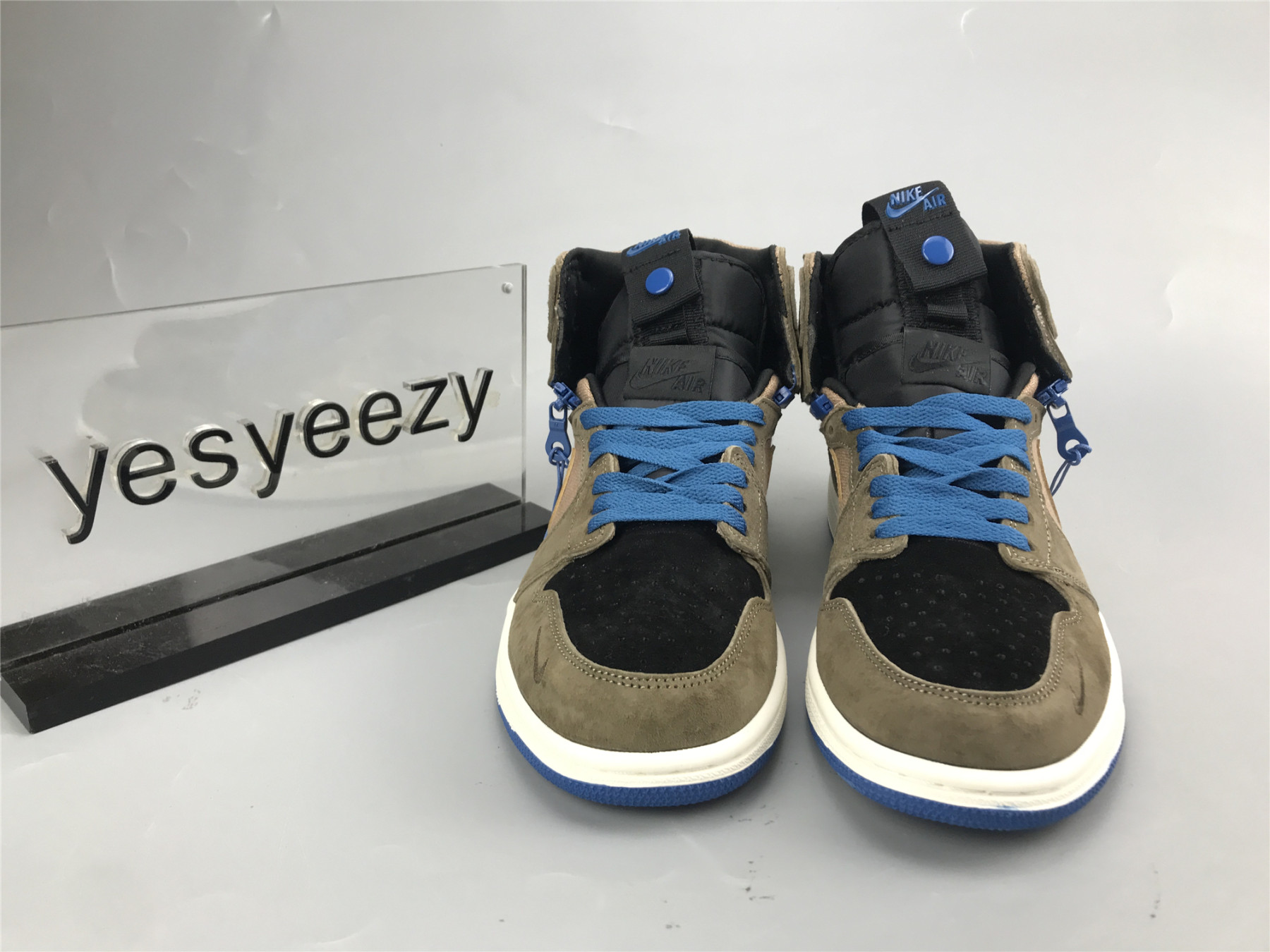 UA AIR JORDAN 1 HIGH SWITCH BLACK BROWN BLUE