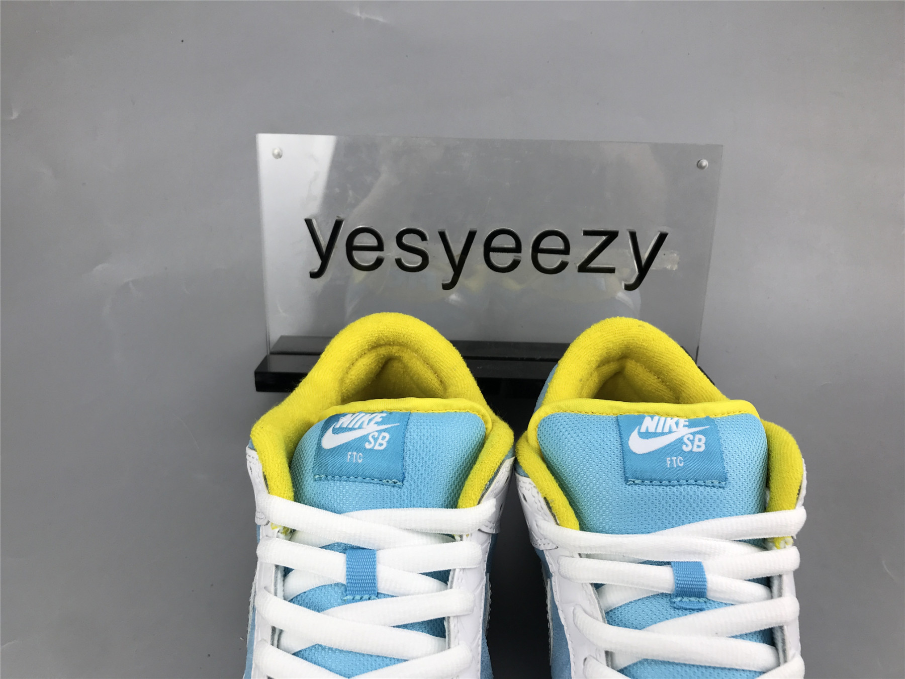 UA NIKE FTC X DUNK LOW SB 