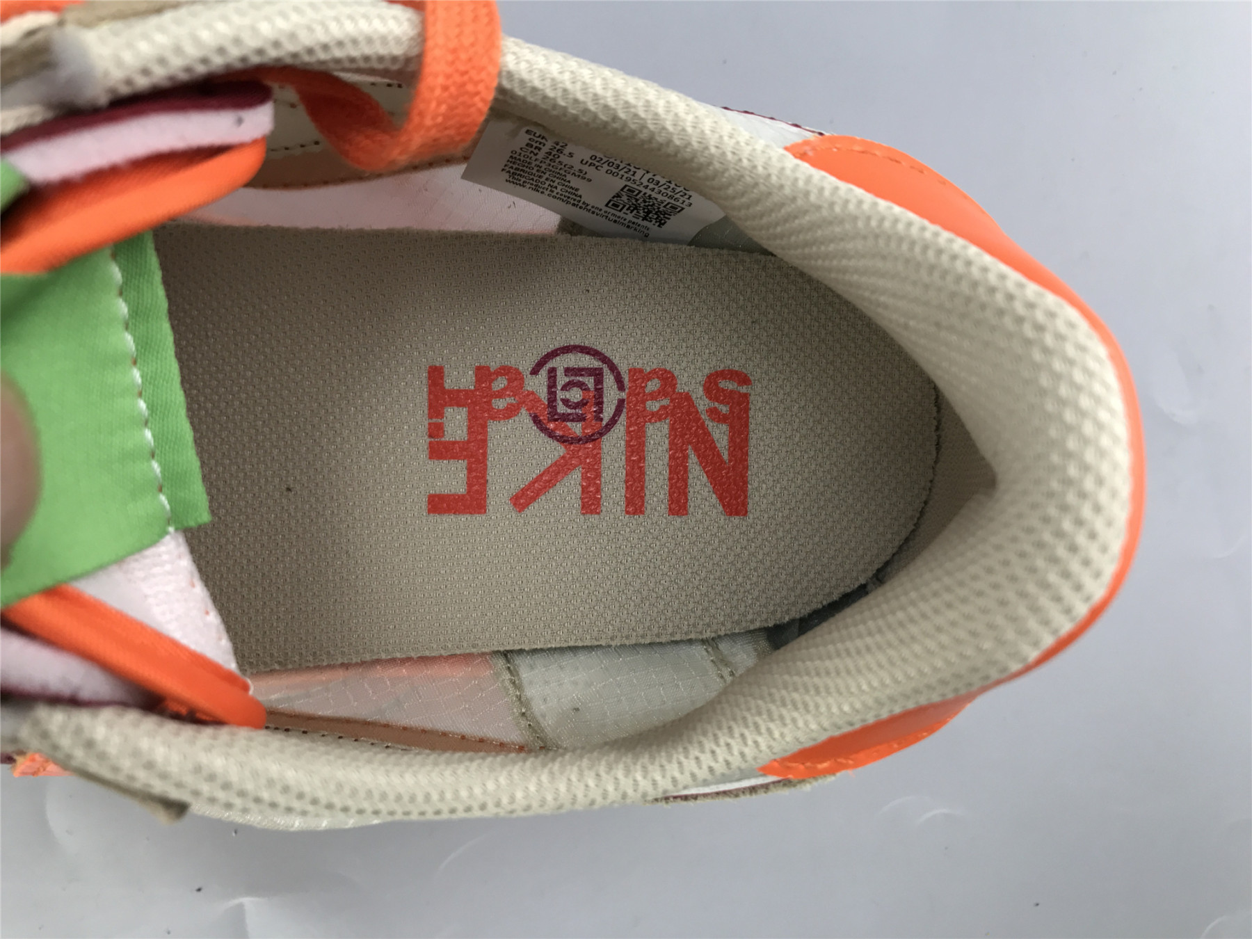 UA NIKE LDWAFFLE CLOT SACAI NET ORANGE BLAZE