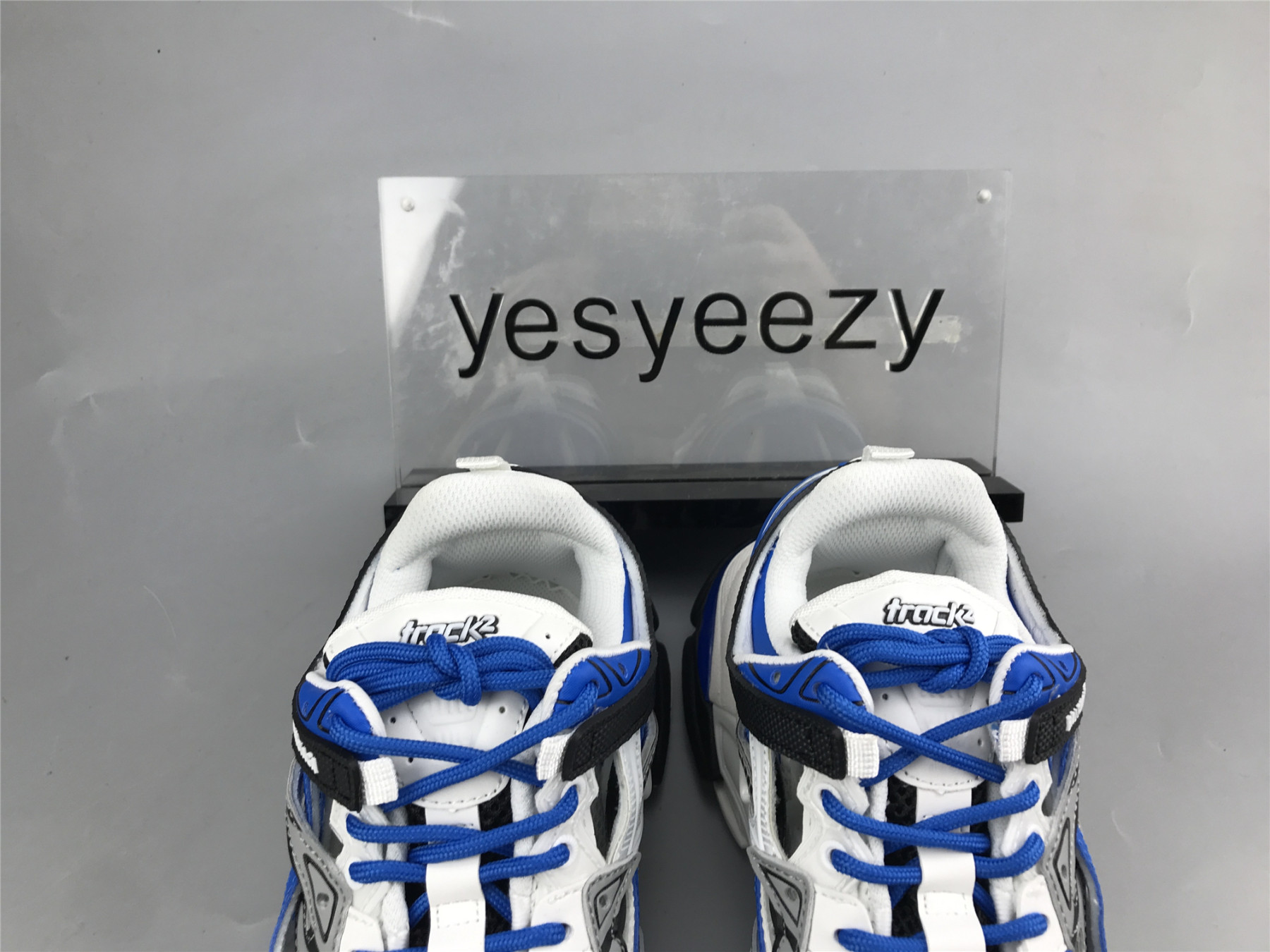 UA TRACK 2 OPEN SNEAKER WHITE ROYAL