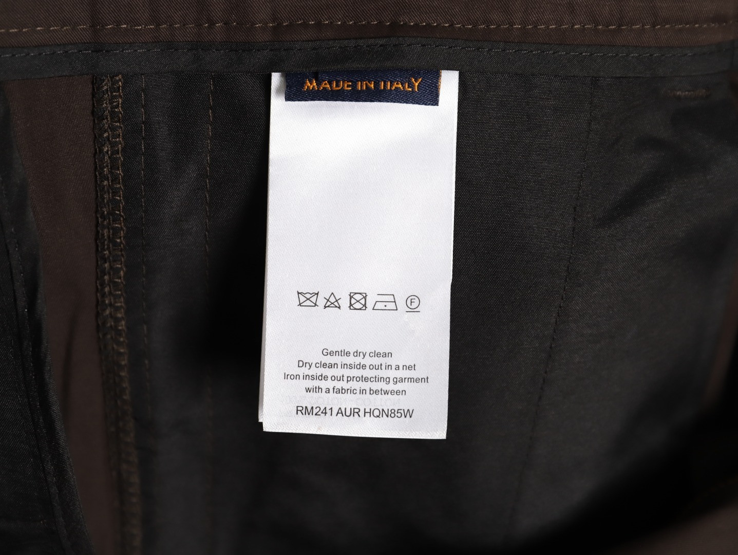 L0vis Vvtt0n Pants Suit