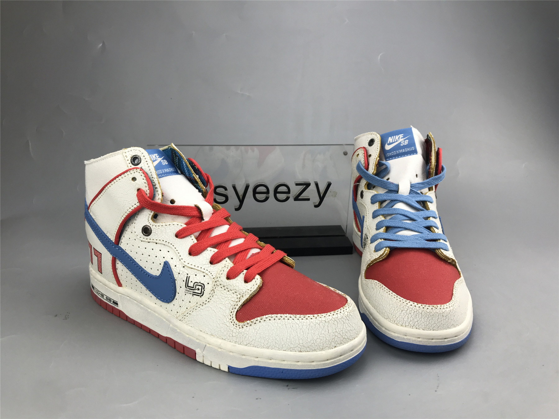UA NIKE ISHOD WAIR X MAGNUS WALKER X DUNK HIGH PRO SB 