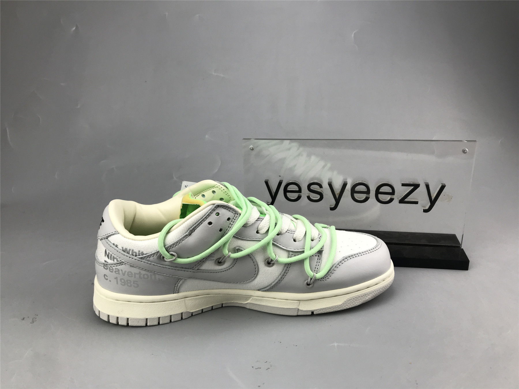 UA NIKE OFF-WHITE X DUNK LOW 