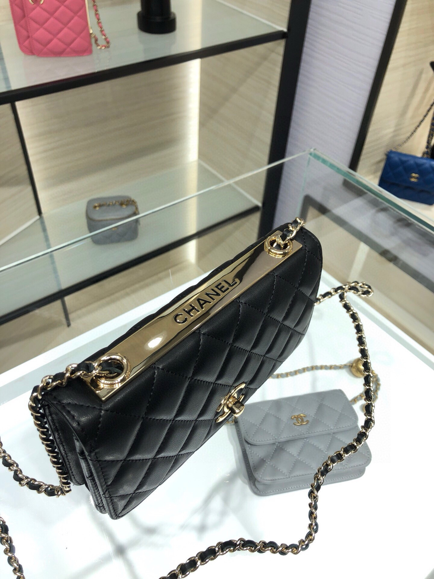 Ch**el woc trendy cc wallet on chain 19x12x3.5cm
