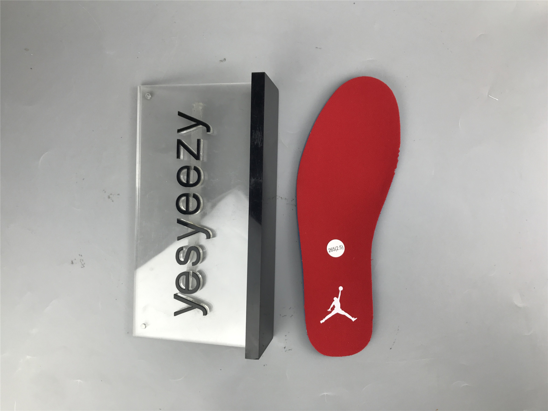 UA AIR JORDAN 1 LOW SE 