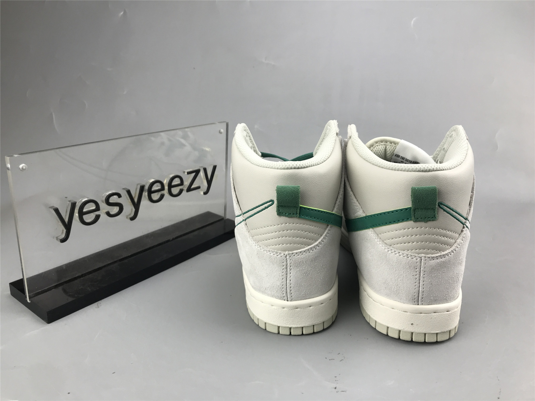 UA NIKE DUNK HIGH SE 