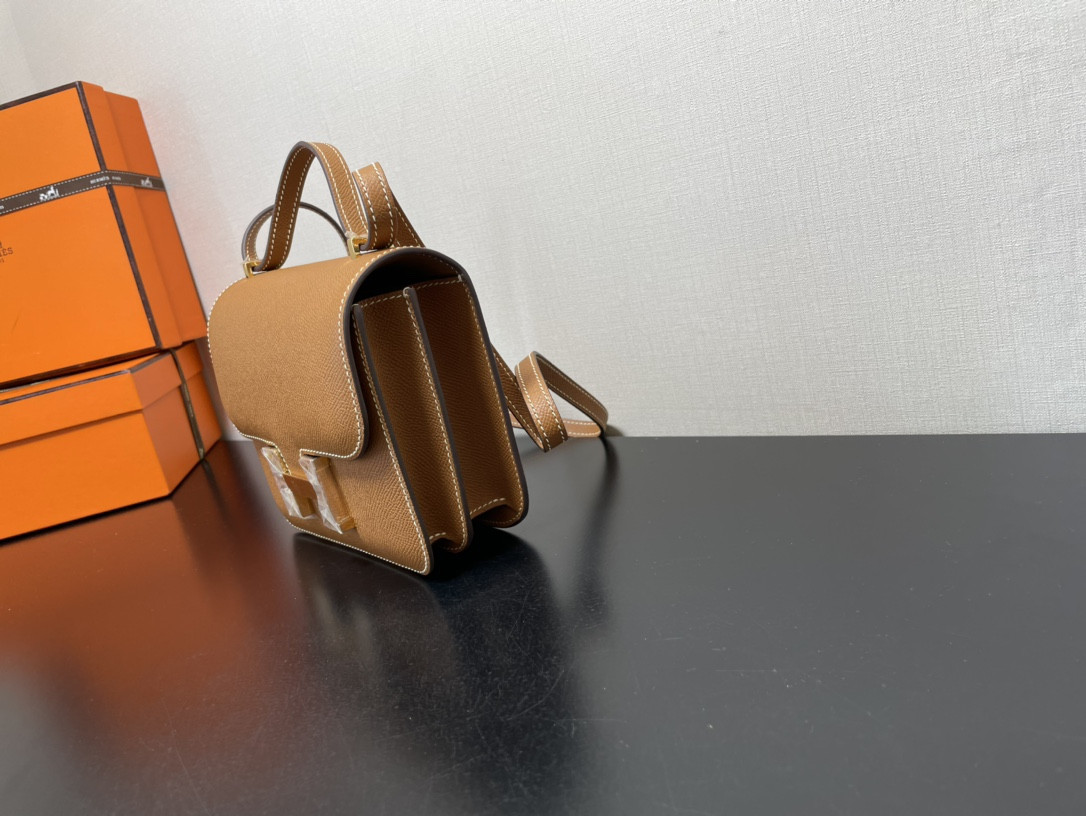 H**me5 Constance 24  Epsom leather gold hardware 9.4"x5.9"x3"