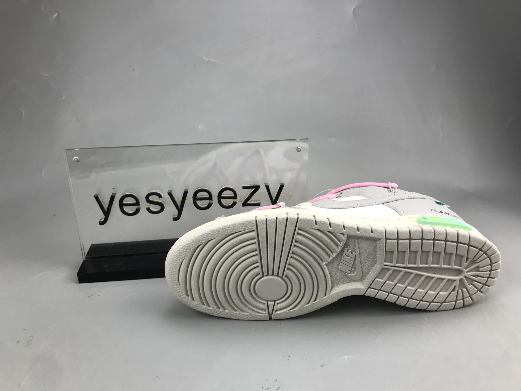 UA NIKE OFF-WHITE X DUNK LOW 