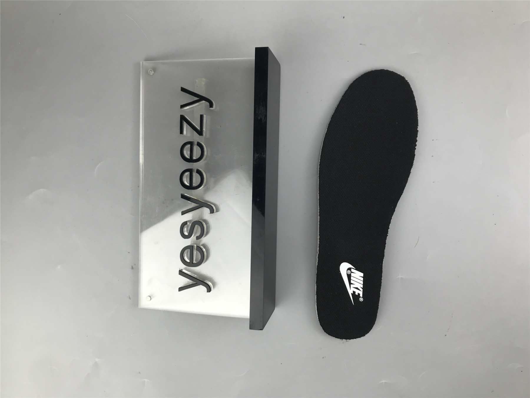 UA NIKE DUNK HIGH SE 