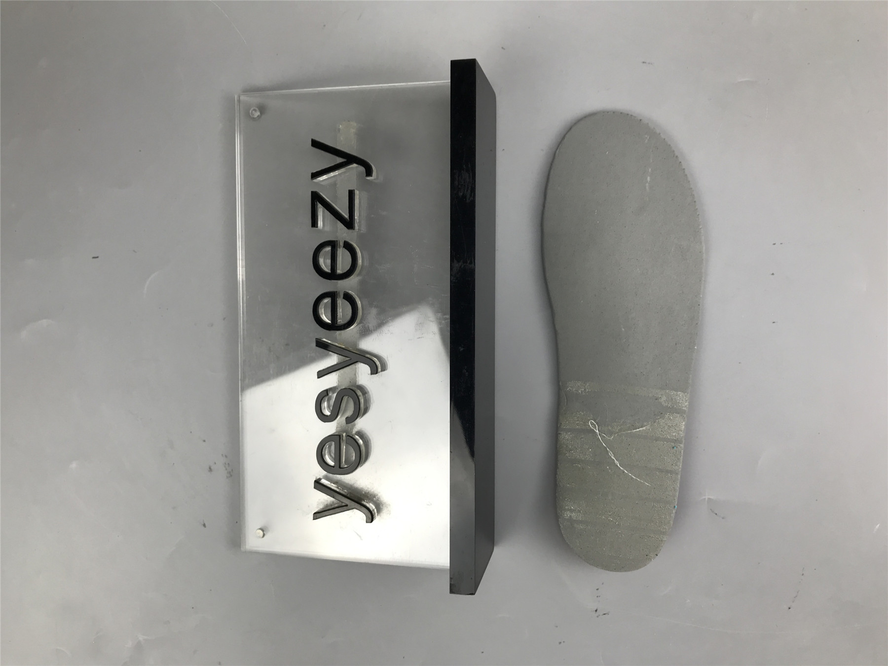 UA NIKE SOCIAL STATUS X DUNK MID 