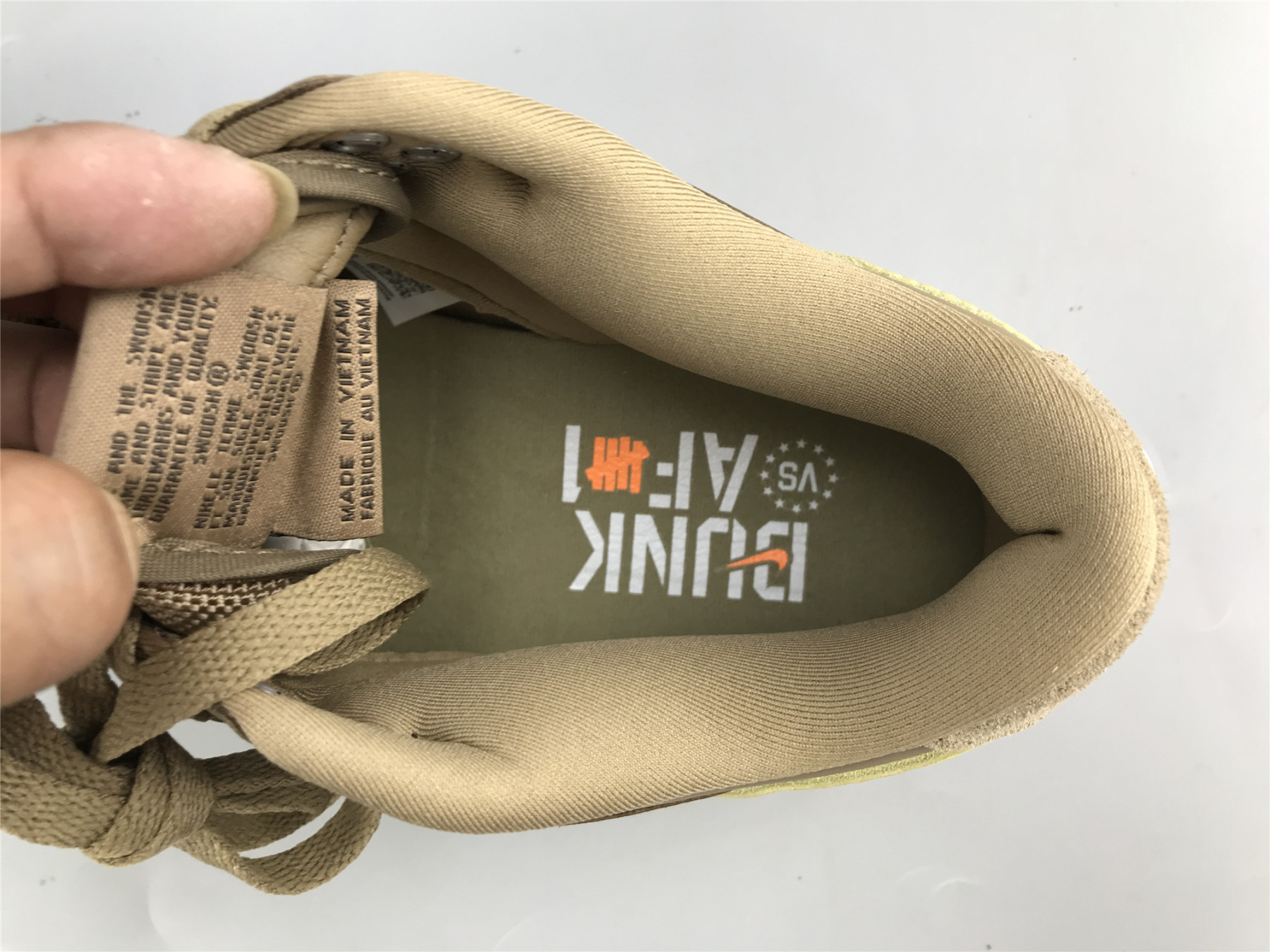 UA NIKE UNDEFEATED X DUNK LOW SP 