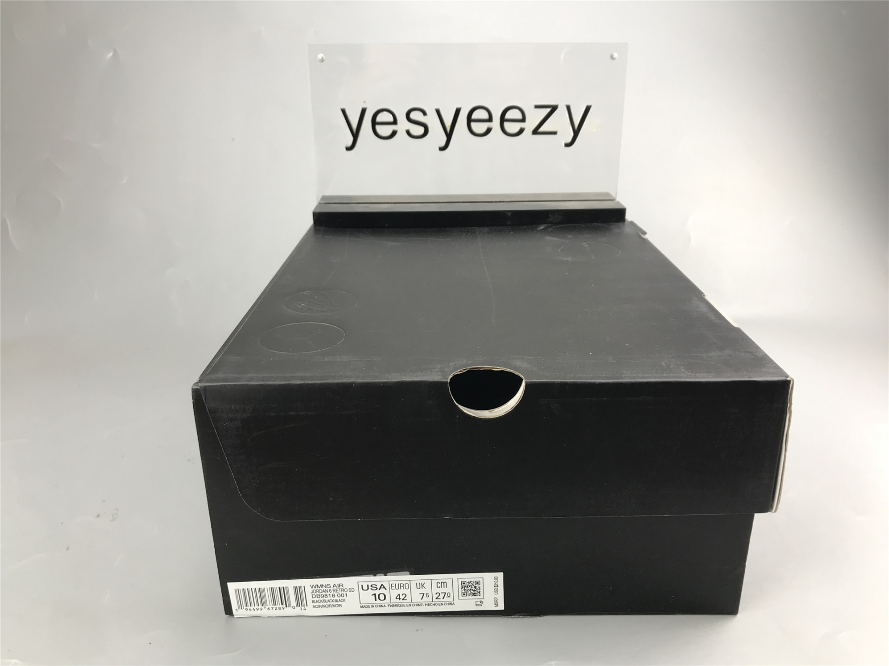 UA WMNS AIR JORDAN 6 RETRO 