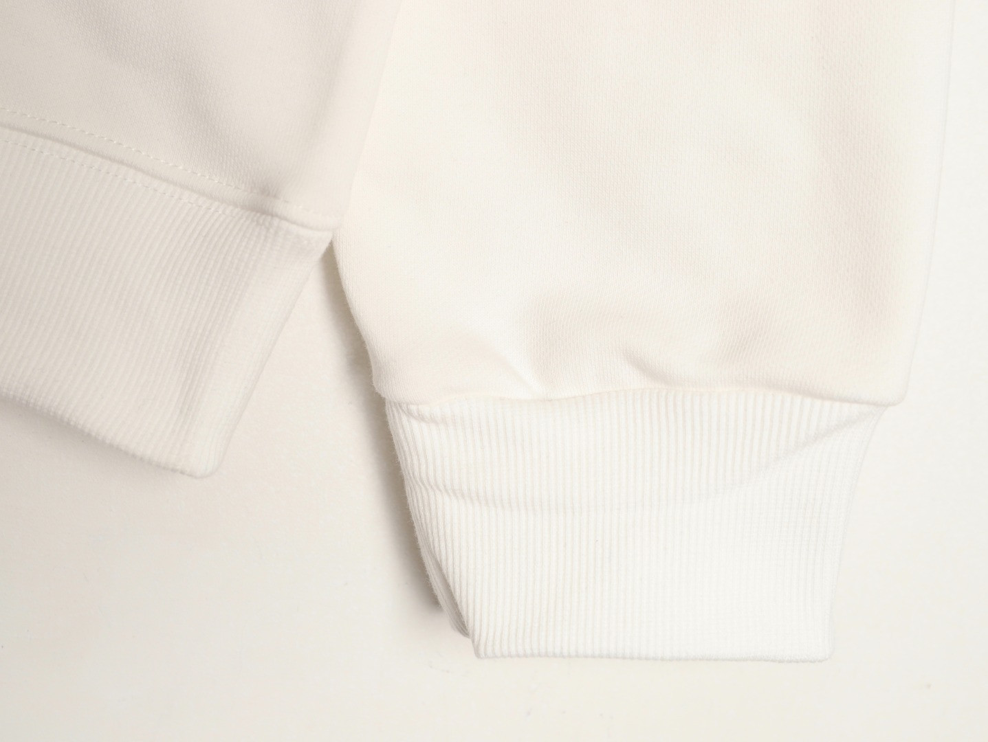 L0vis Vvtt0n LV 25FW Hoodies