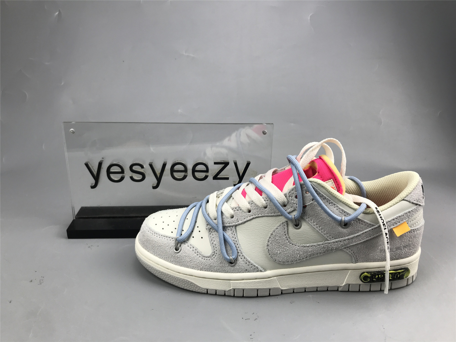 UA NIKE OFF-WHITE X DUNK LOW 