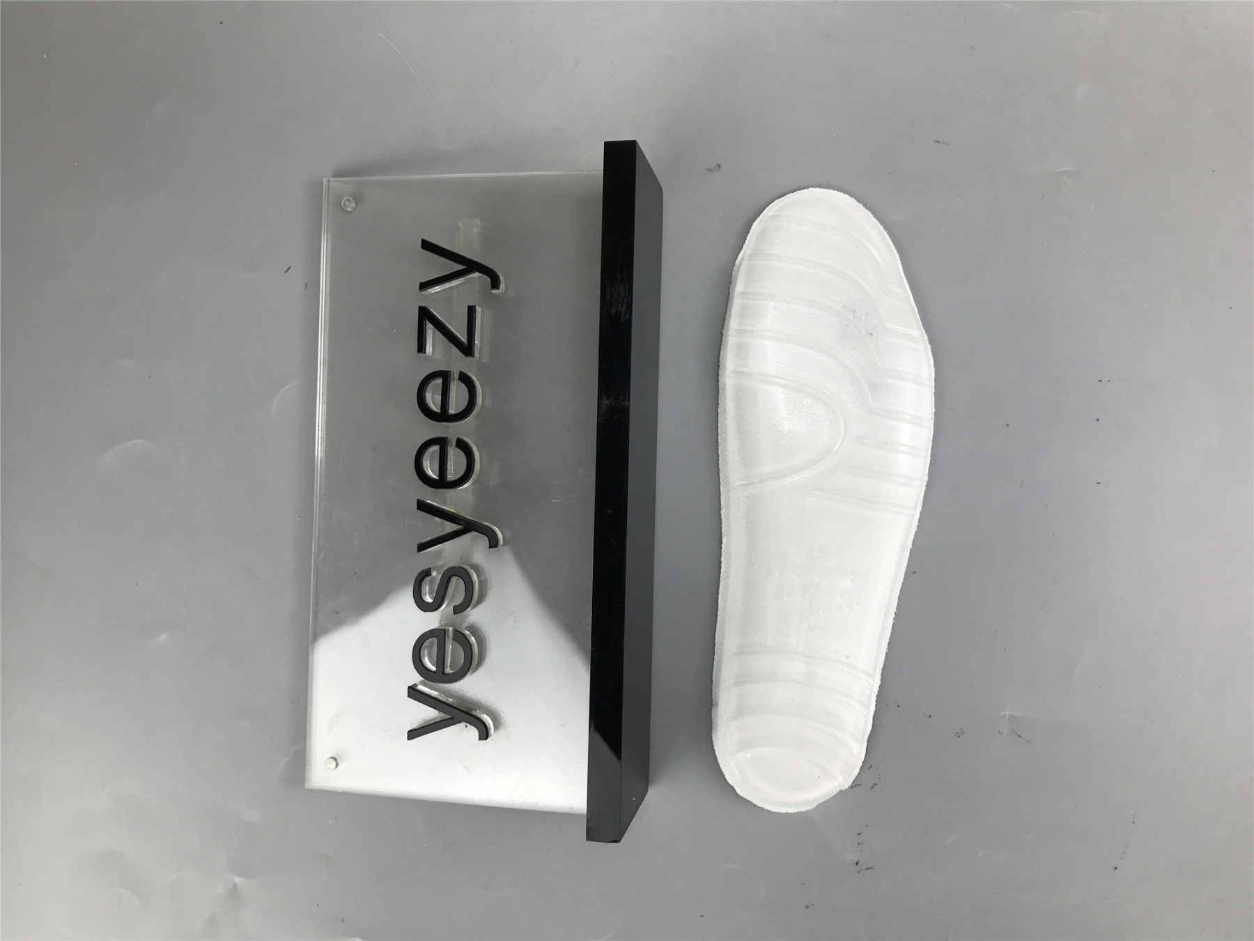 UA TRACK SNEAKER WHITE