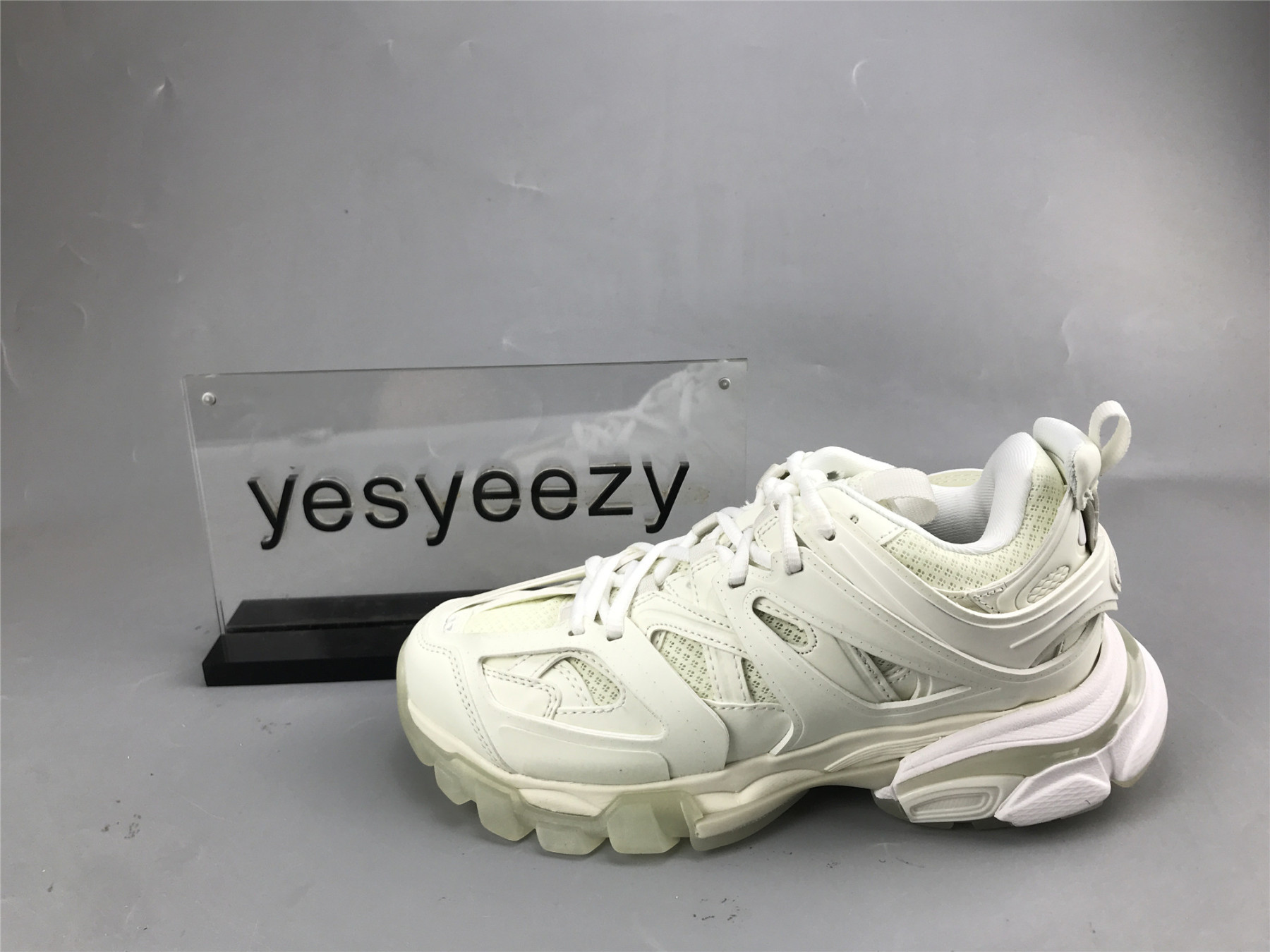 UA TRACK SNEAKER WHITE