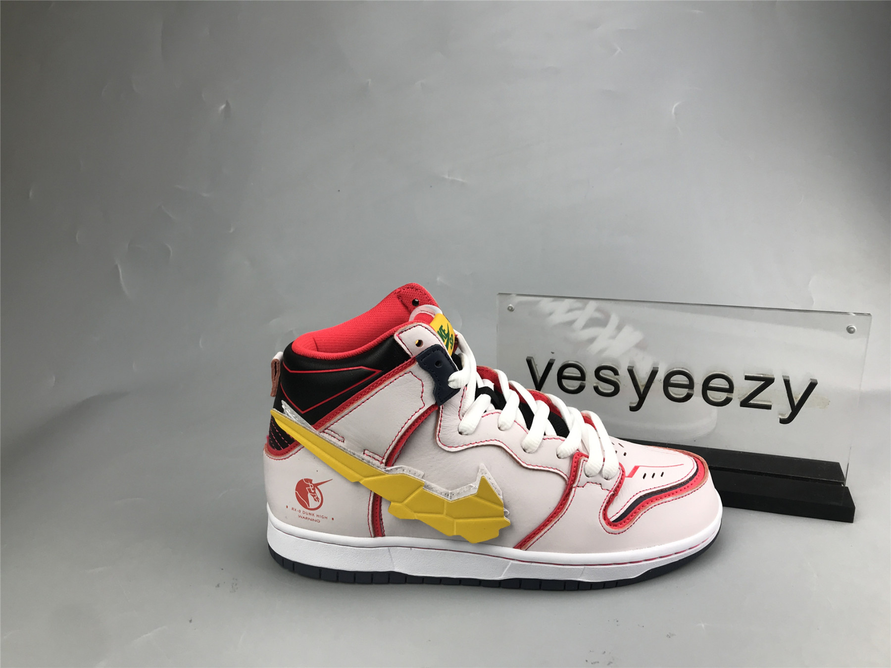 UA GUNDAM X DUNK HIGH SB 