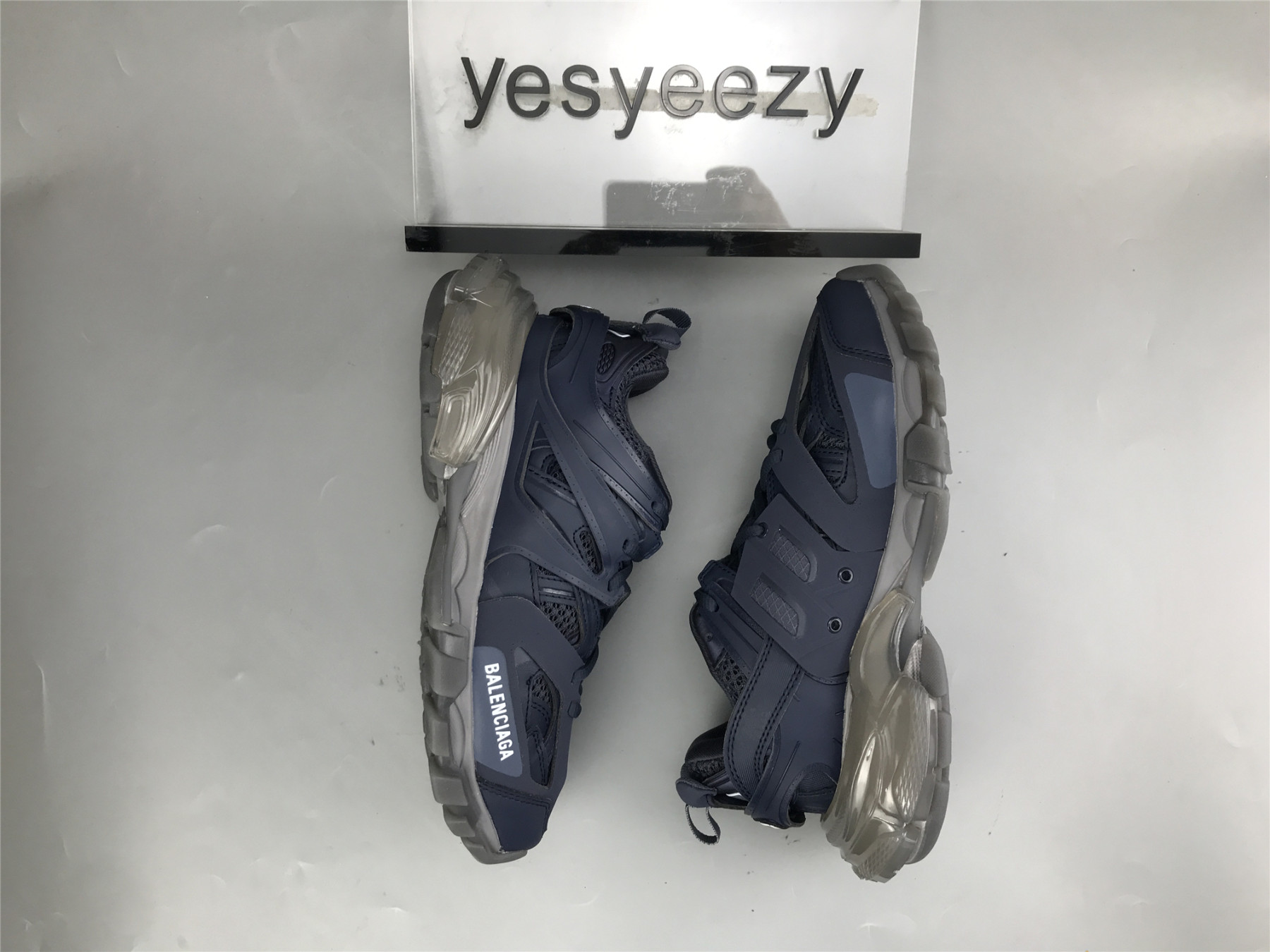 UA TRACK SNEAKER DK.BLUE TRANSPARENT GREY