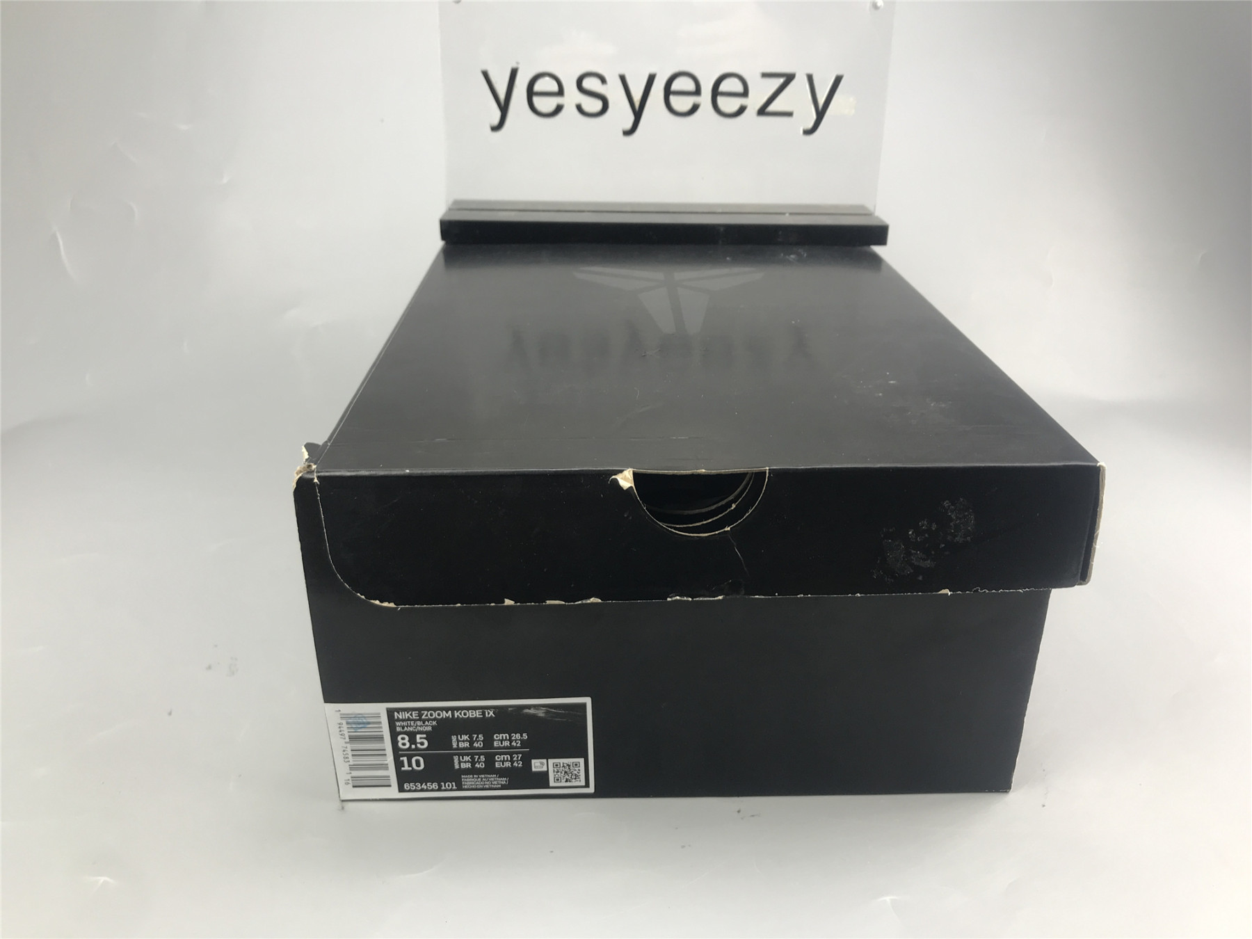 UA NIKE KOBE 9 ELITE LOW XDR 