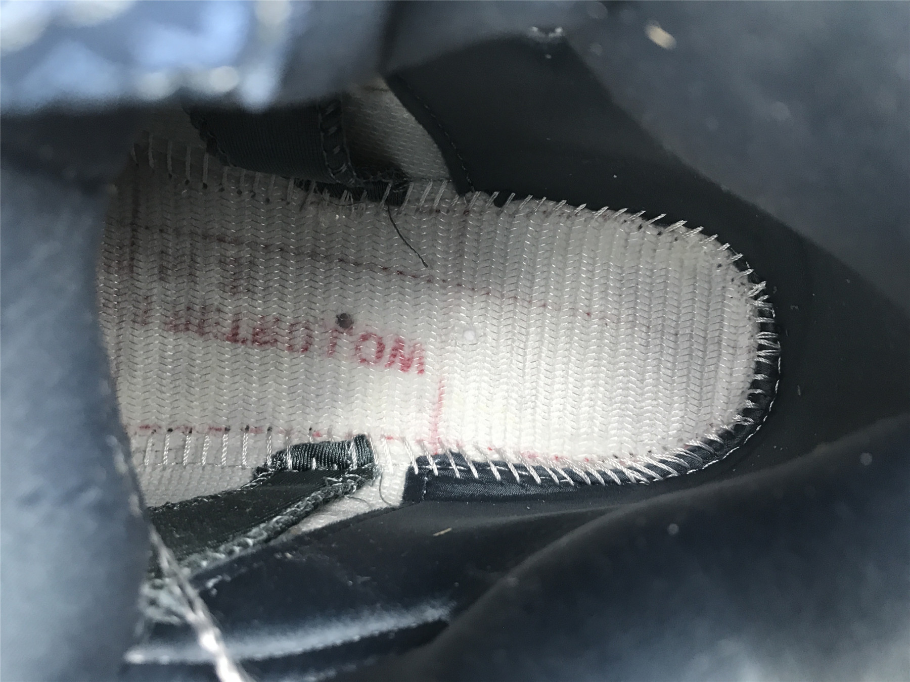 UA WMNS AIR JORDAN 5 RETRO 