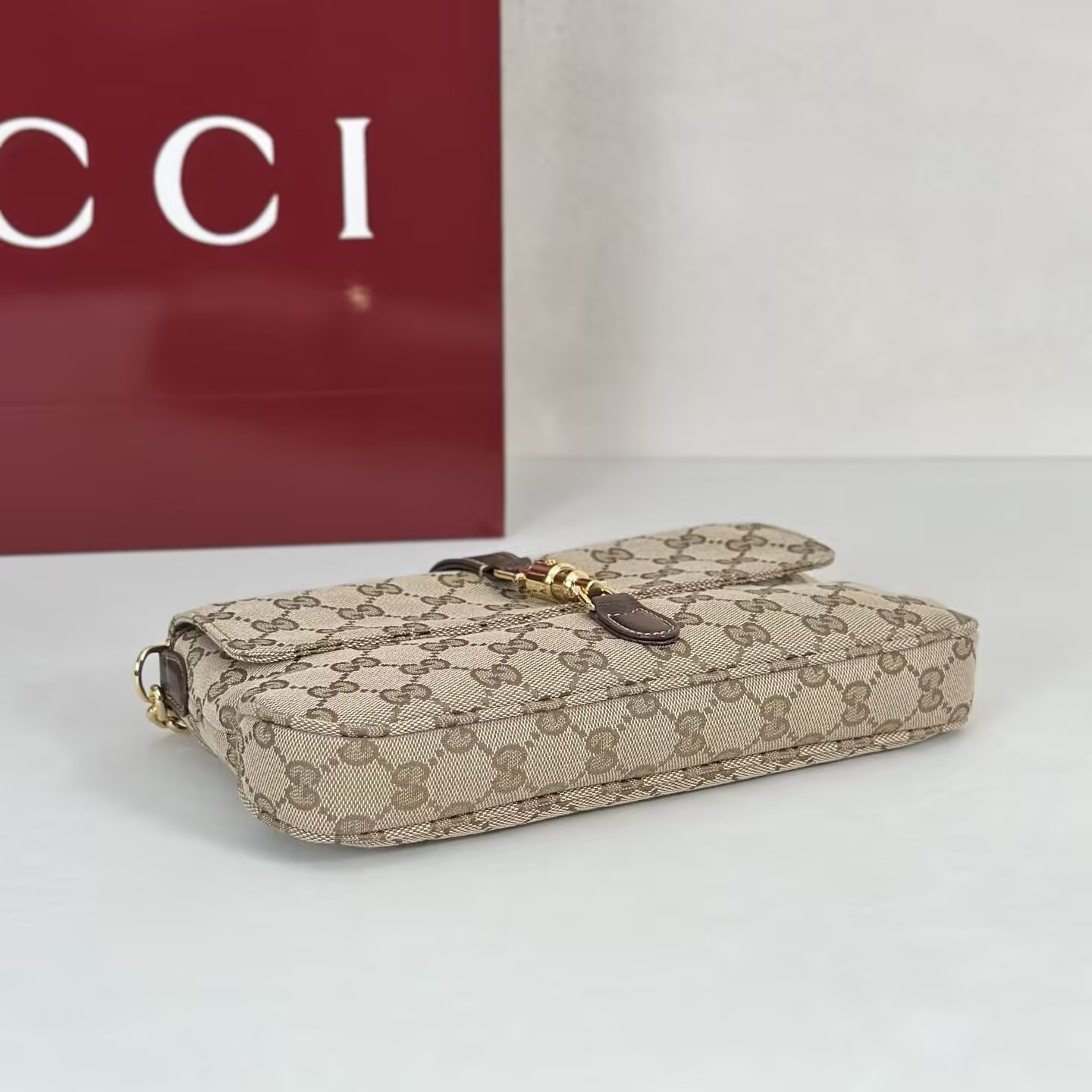 Gvc*1 Aperitivo Medium Shoulder Bag 26x14.5x3.5cm