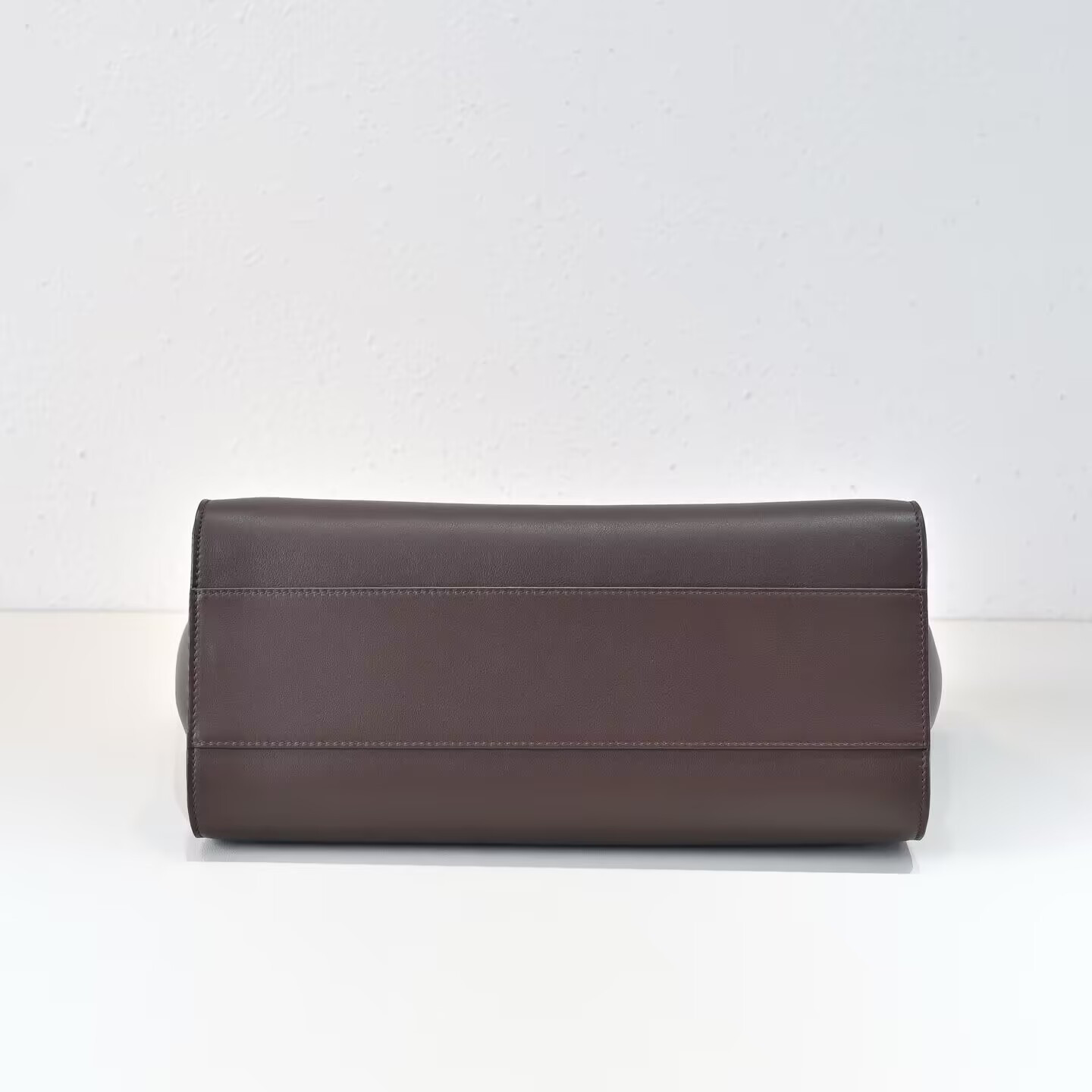 The R0w Marlo Bag in Leather 35.5x16x26cm