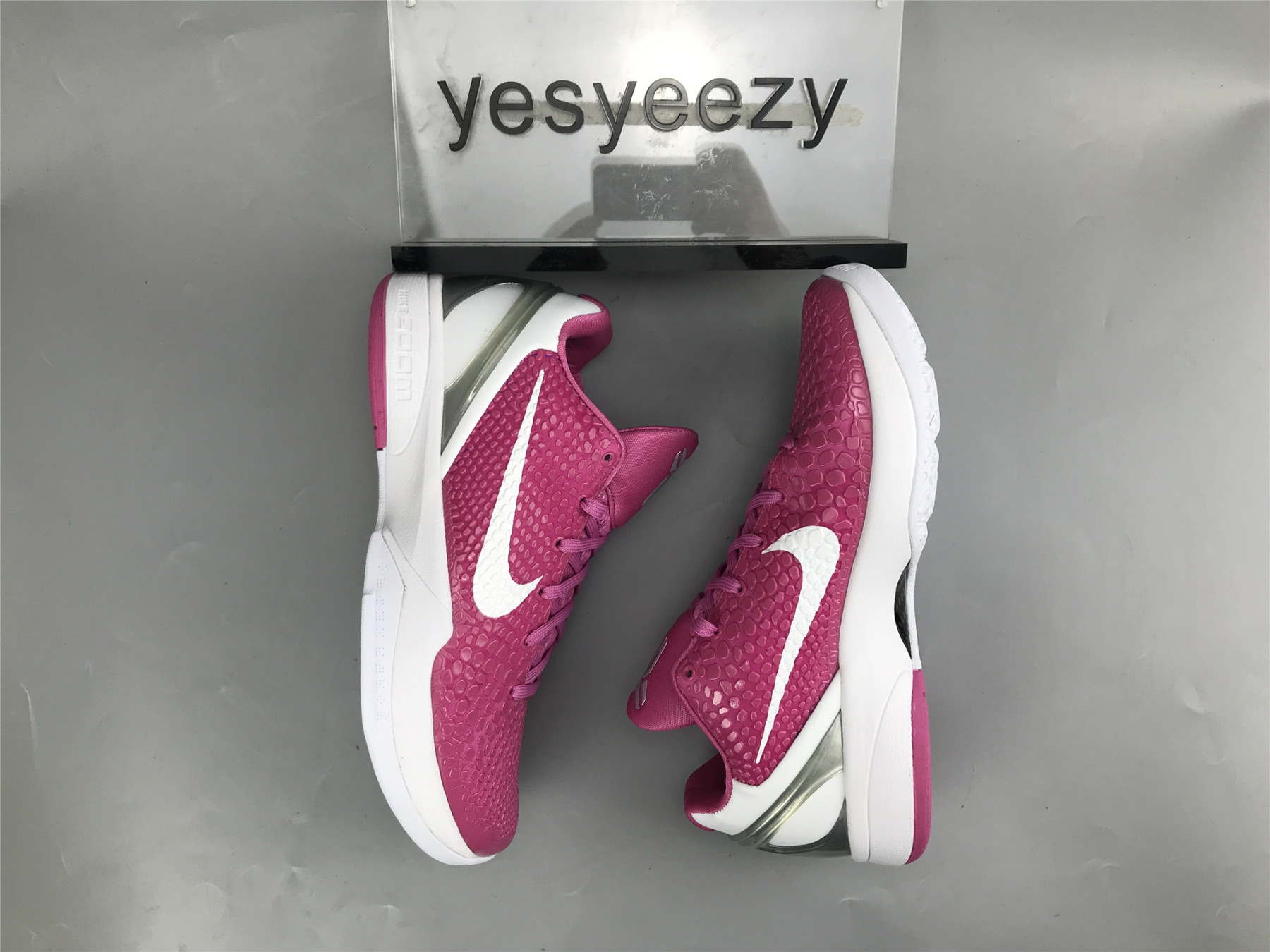 UA NIKE ZOOM KOBE 6 PROTRO 