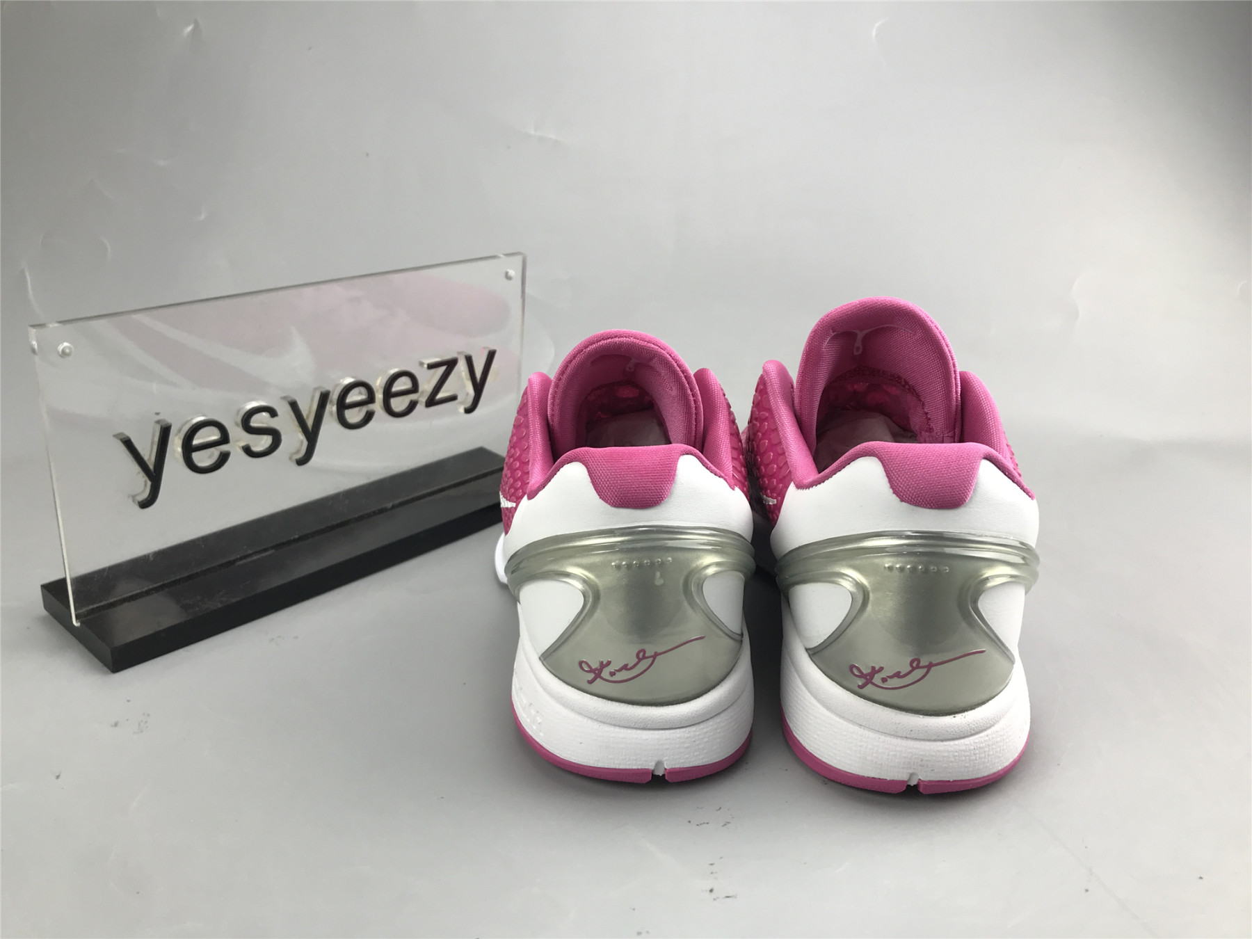 UA NIKE ZOOM KOBE 6 PROTRO 