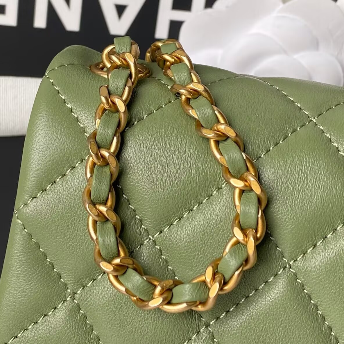 Ch**el MINI FLAP BAG 12×20×6 cm