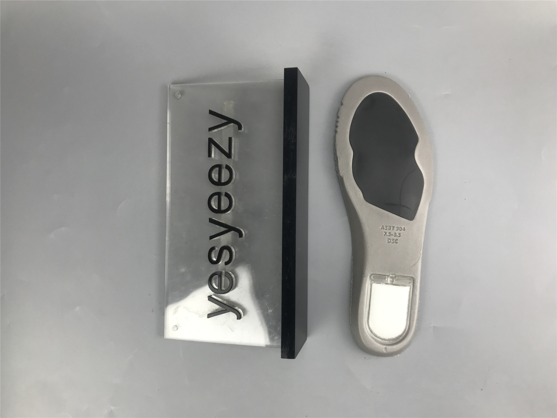 UA NIKE D1am0nd S*pPLY CO. X DUNK LOW PRO SB 