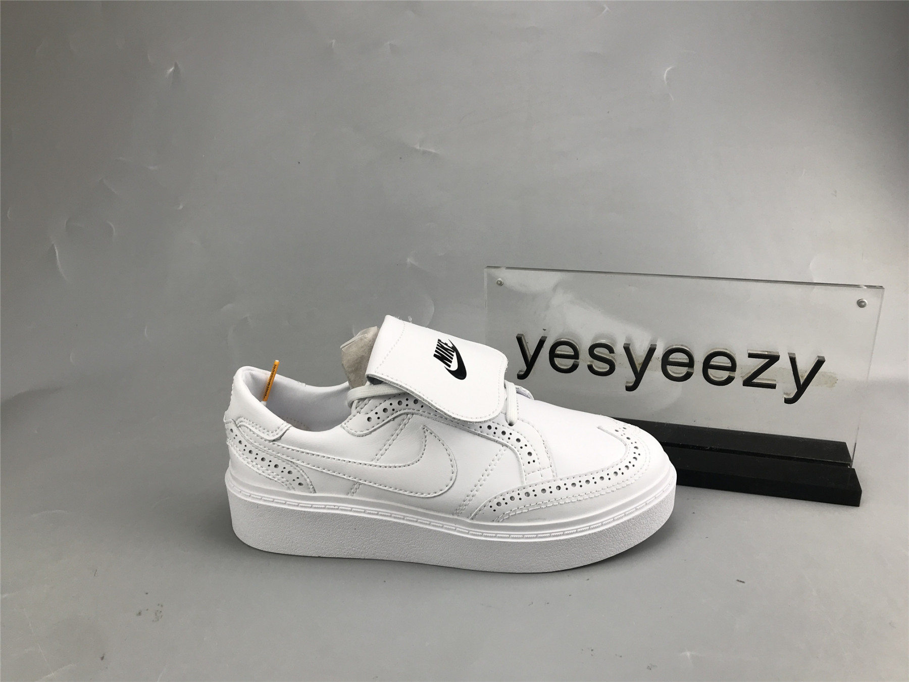 UA NIKE G-DRAGON X KWONDO 1 