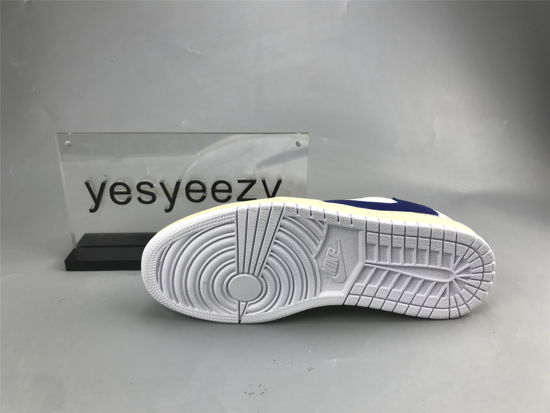 UA AIR JORDAN 1 LOW AJ1 TS