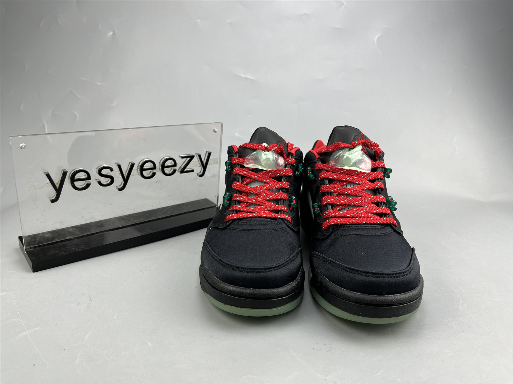 UA CLOT X AIR JORDAN 5 RETRO LOW 