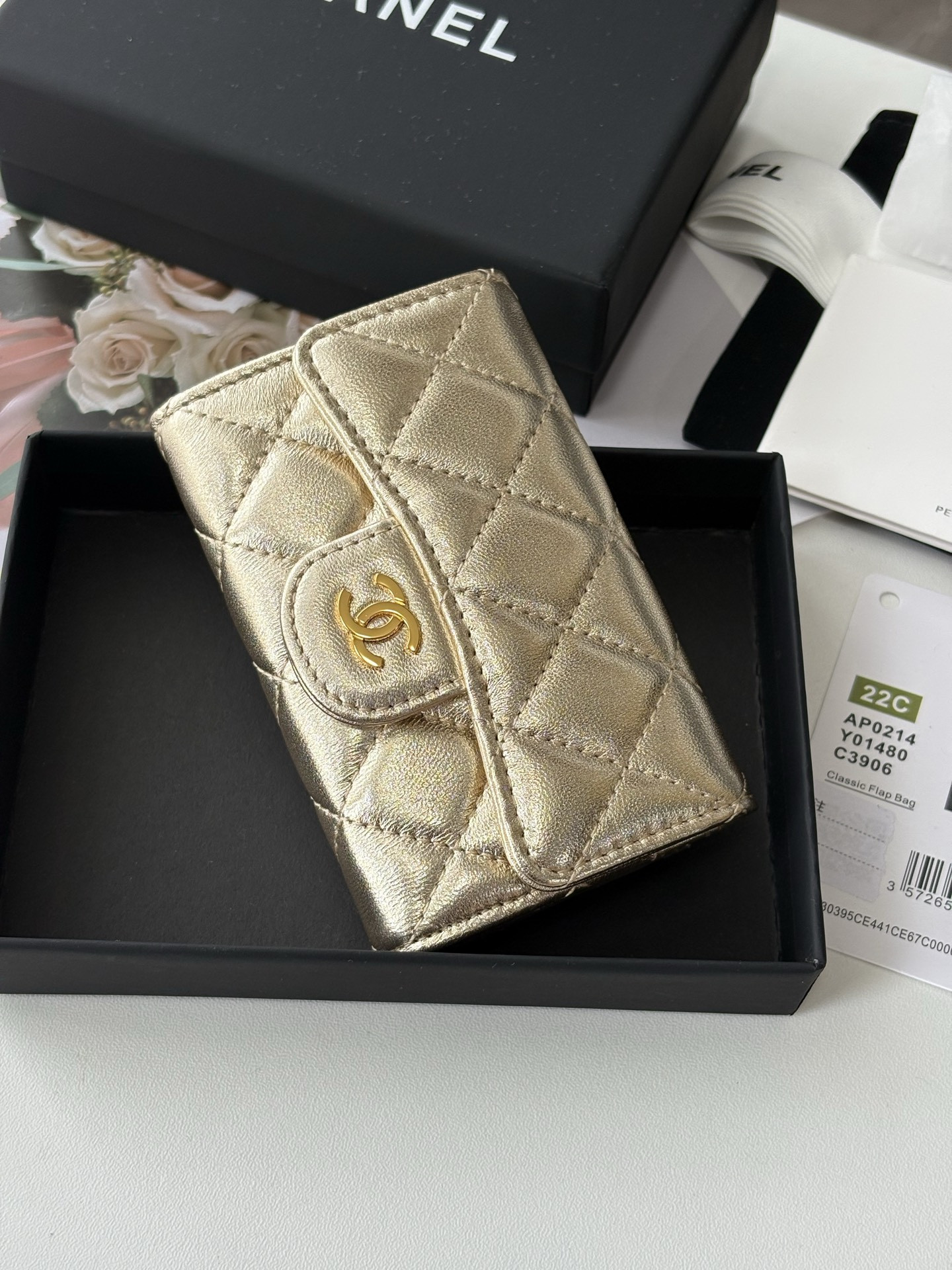 Ch**el Flap Card Holder Lambskin AP0214 11x8.5x3cm