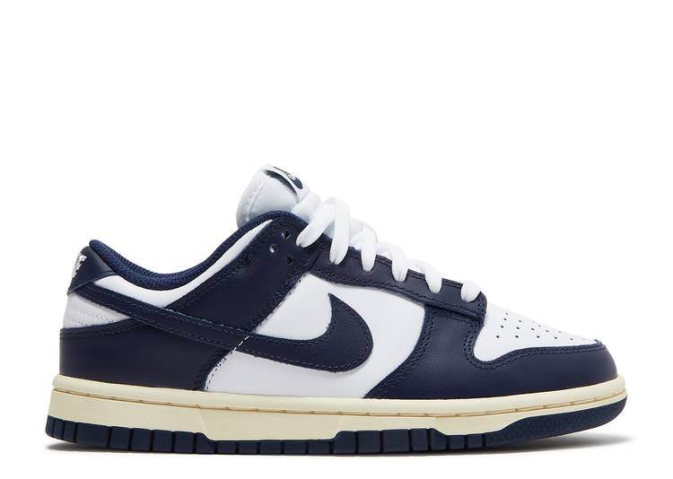 UA NIKE WMNS DUNK LOW 'VINTAGE NAVY'
