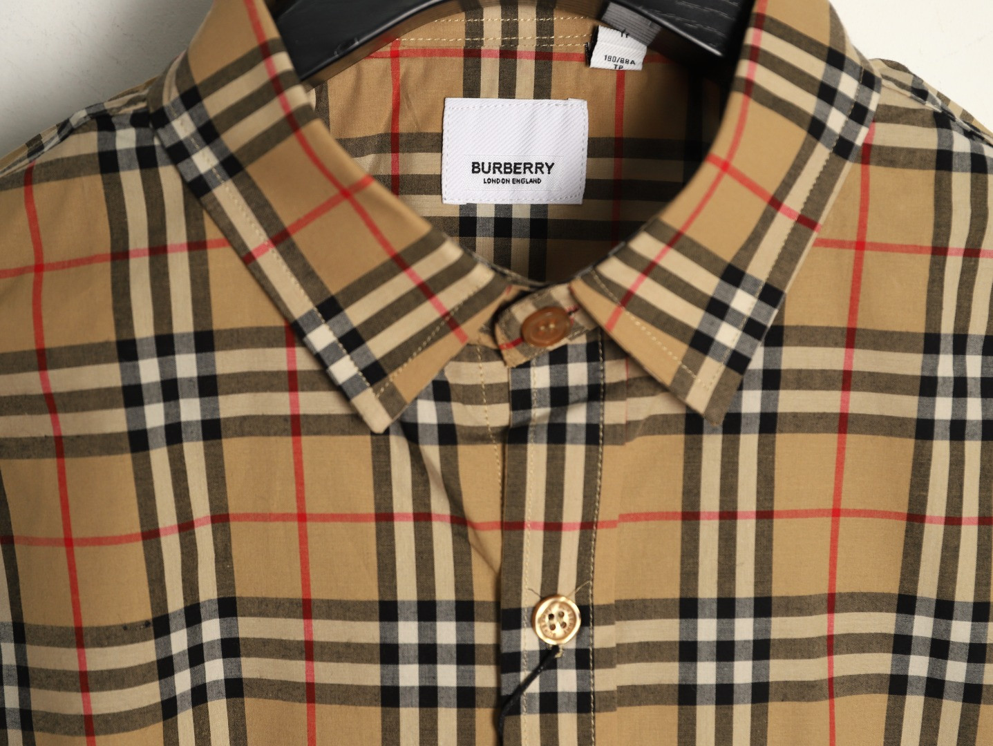 Bv*b*rry short-sleeved shirts