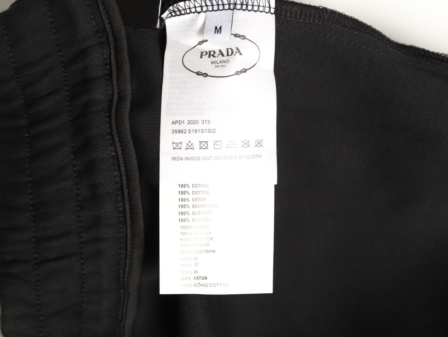 Pra*a shorts