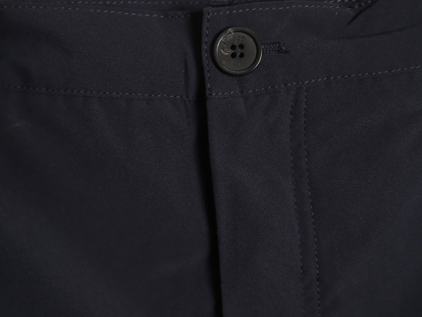 D10r shorts