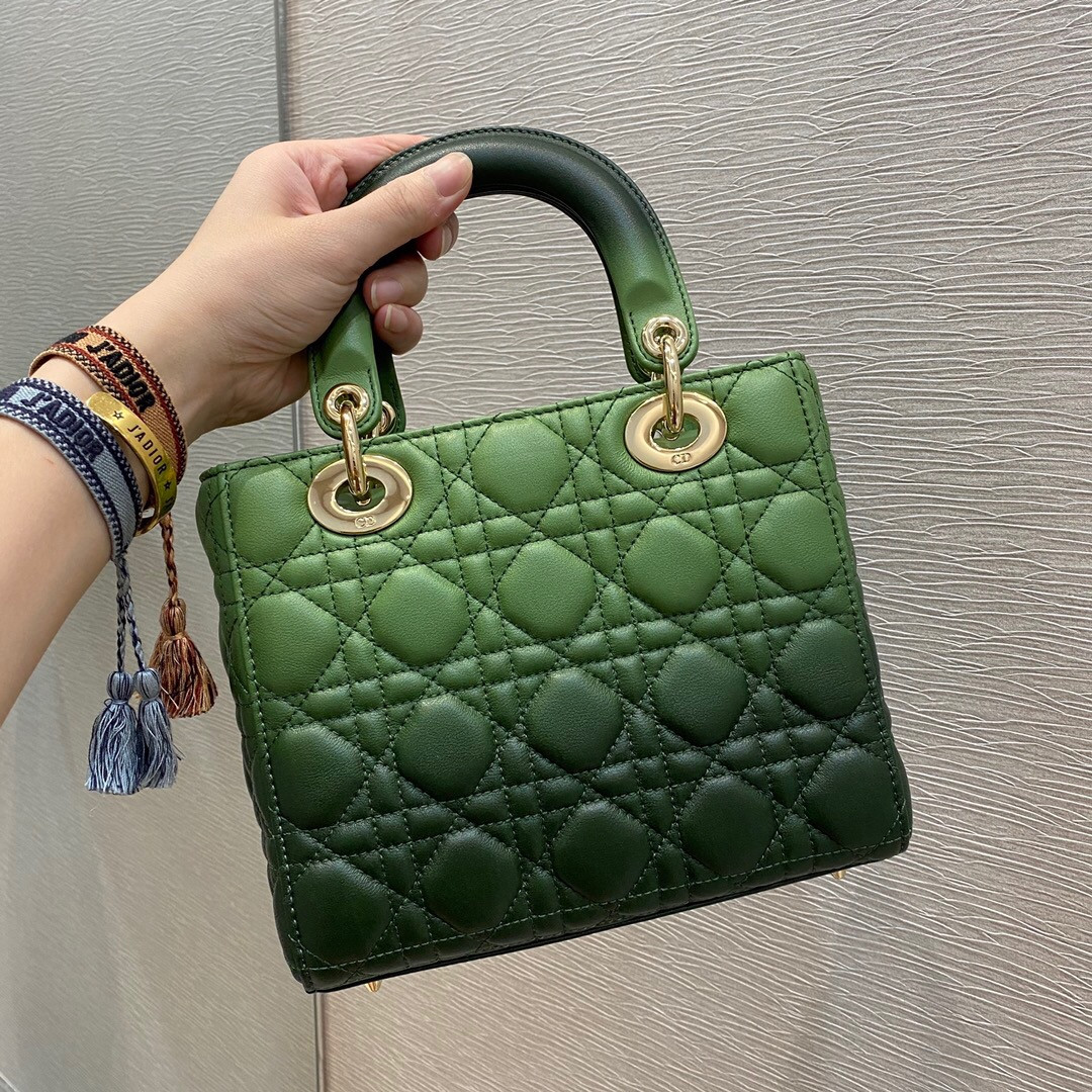 Small Lady D10r Bag 8 x 6.5 x 3 inches