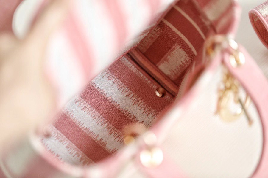 D10r D-lited bag 24cm