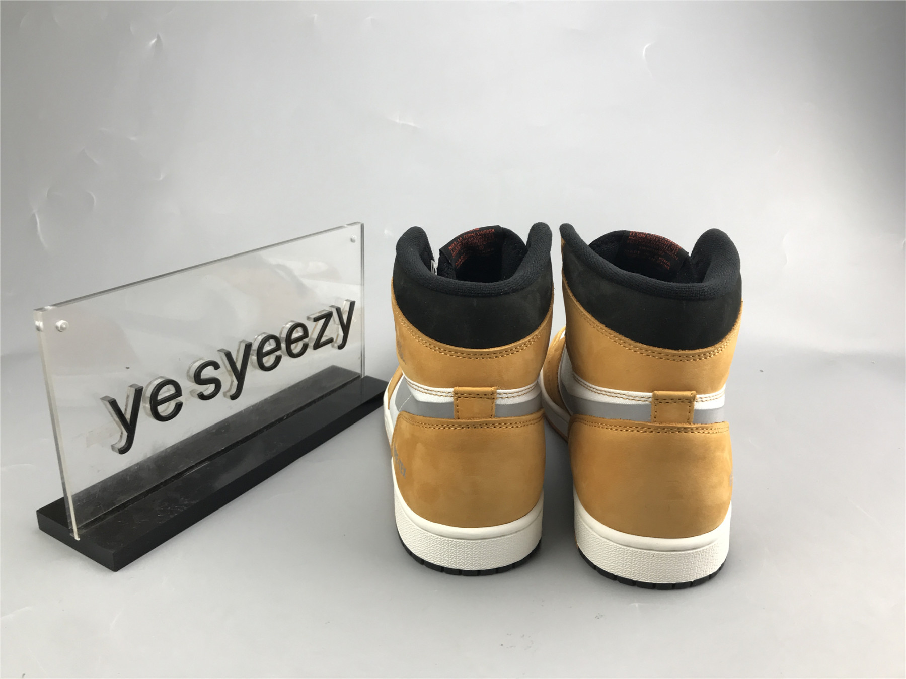 UA AIR JORDAN 1 HIGH ELEMENT GORE-TEX 