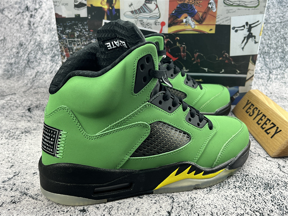 UA AIR JORDAN 5 RETRO SE 