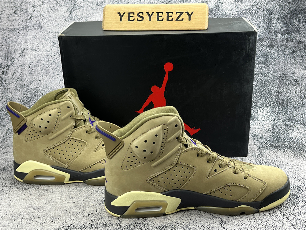 UA WMNS AIR JORDAN 6 RETRO GORE-TEX 