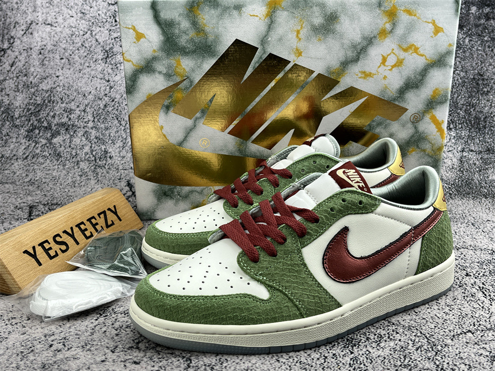 UA AIR JORDAN 1 RETRO LOW OG 