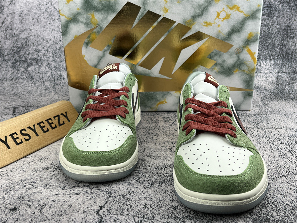 UA AIR JORDAN 1 RETRO LOW OG 